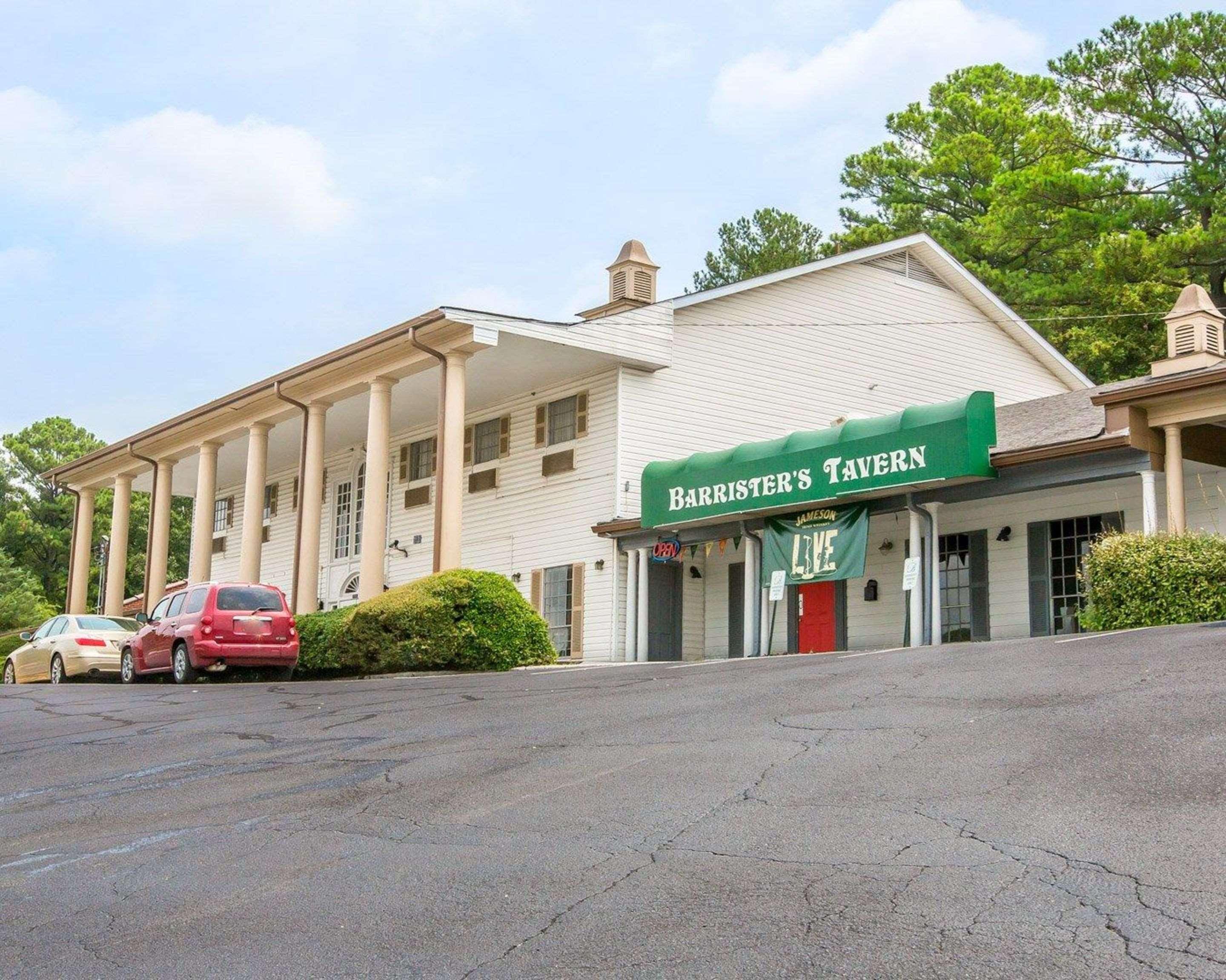 Econo Lodge Birmingham Гувер Экстерьер фото