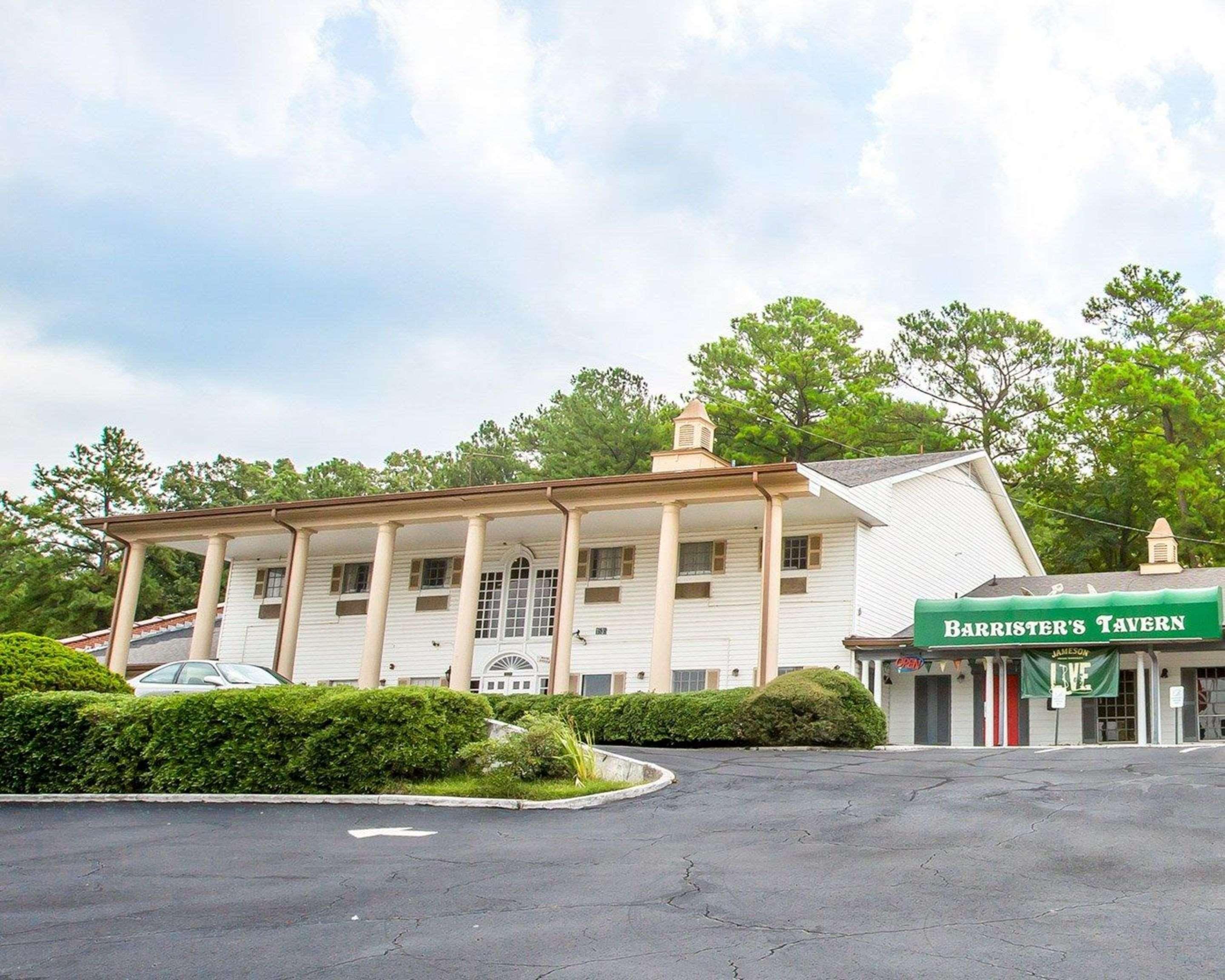 Econo Lodge Birmingham Гувер Экстерьер фото
