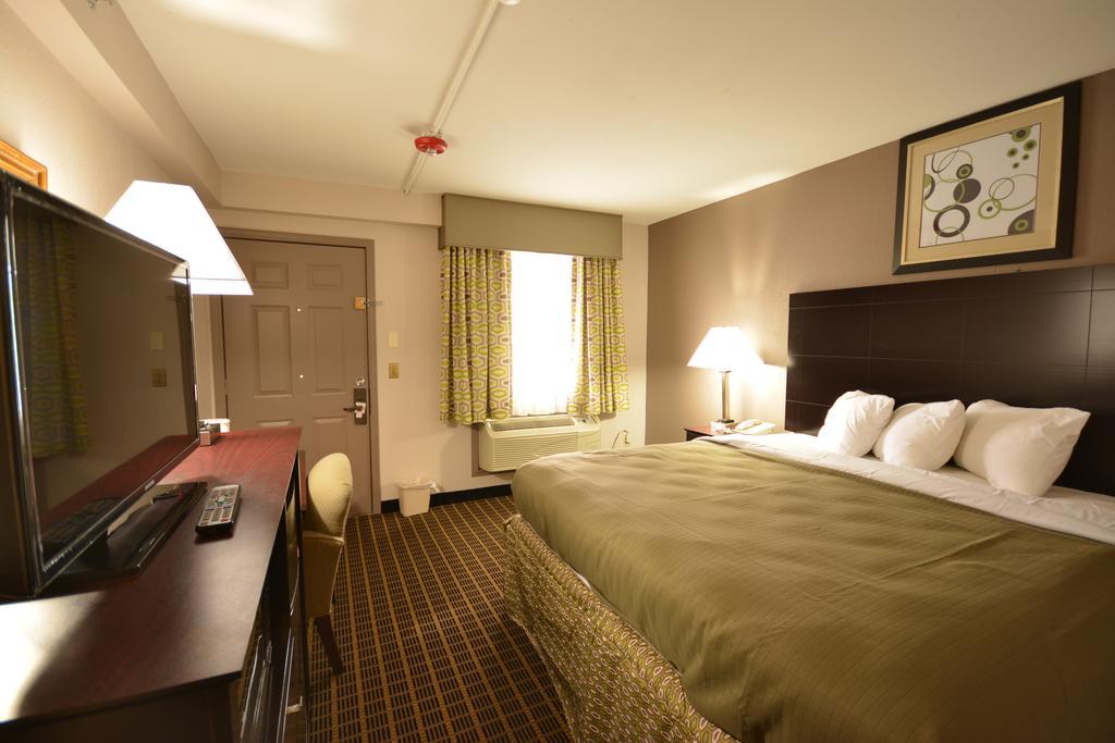 Econo Lodge Birmingham Гувер Экстерьер фото